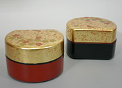 Japanese gold leaf lacquered lunch box
