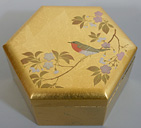 Japanese gold leaf lacquered jewelry box