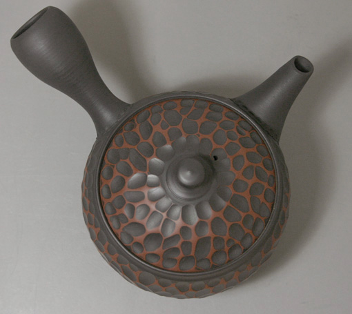 Tokoname handcrafted teapot by Kenji