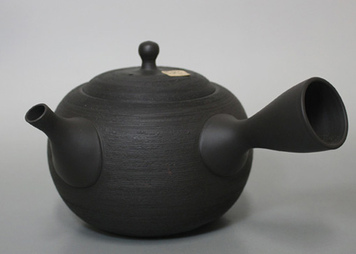 Tokoname Large teapot by Shoryu