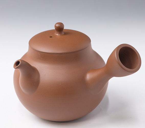 Banko teapots by Otsuki Shun