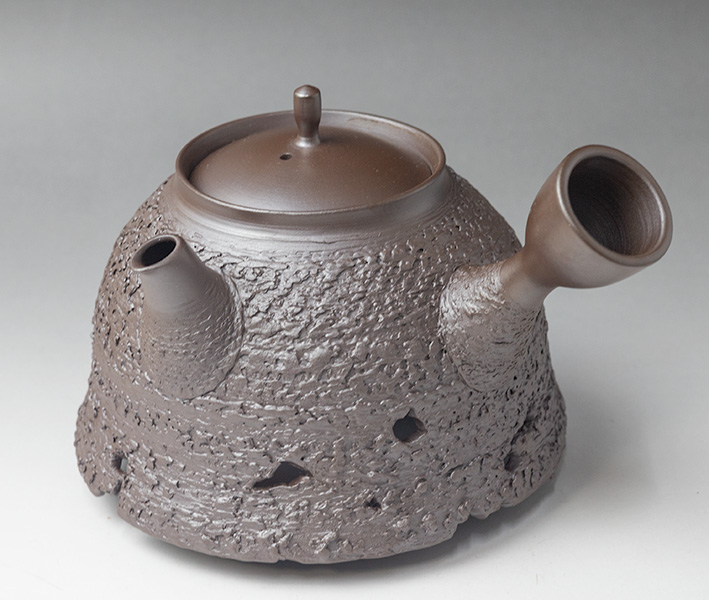 Banko teapots by Otsuki Shun