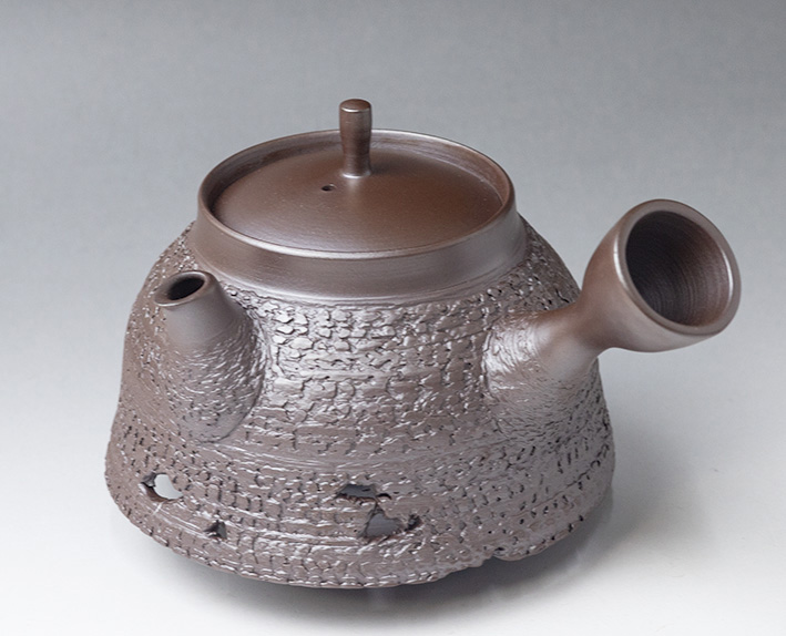 Banko teapots by Otsuki Shun