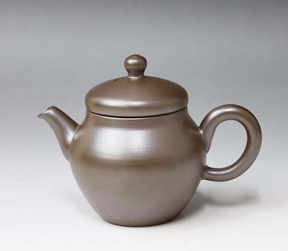 Banko teapots by Otsuki Shun