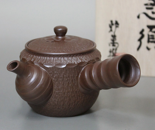 Banko teapots by Jitsuzan