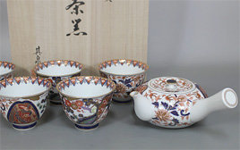 Arita tea set