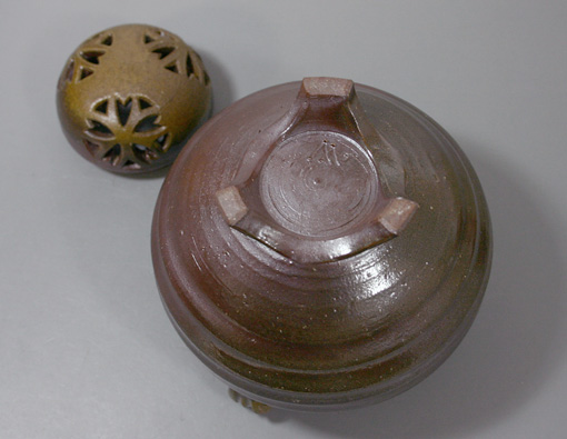 Japanese pottery - Bizen kouro