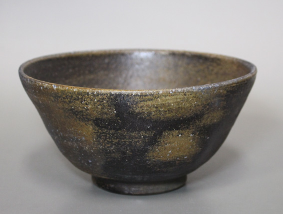 Bizen bowl  by Shibuta Toshiaki