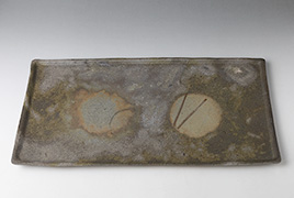 Bizen rectangular plate by Toda Kaneto