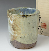 Karatsu yunomi