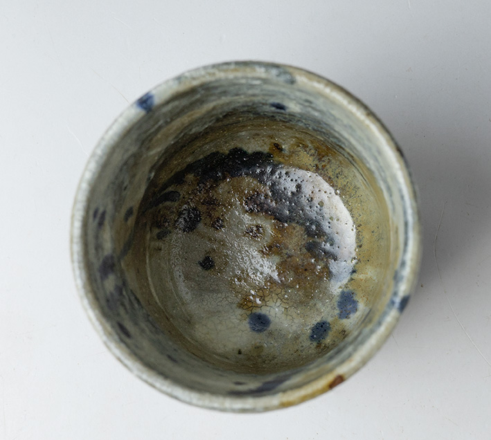 The top view of Kiji Karatsu yunomi tea cup