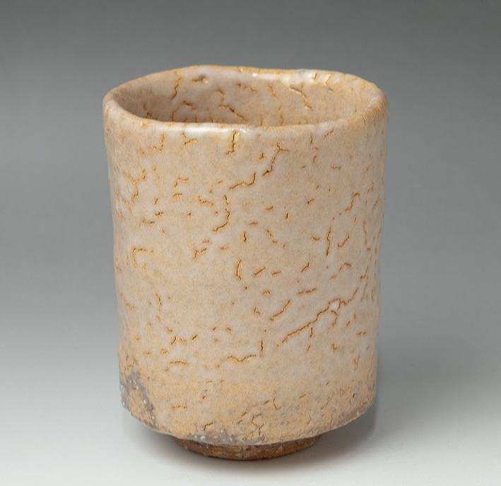 Hagiyaki biwa (Loquat) yunomi - back view