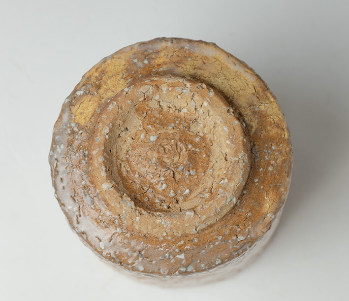 Hagiyaki biwa (Loquat) yunomi - bottom view