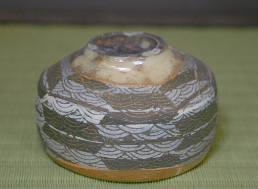 Hagi ware - Seikaiha or seigaiha guinomi by Kondo Mamoru