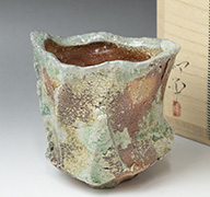 Iga yunomi tea cup by Atarashi Manabu