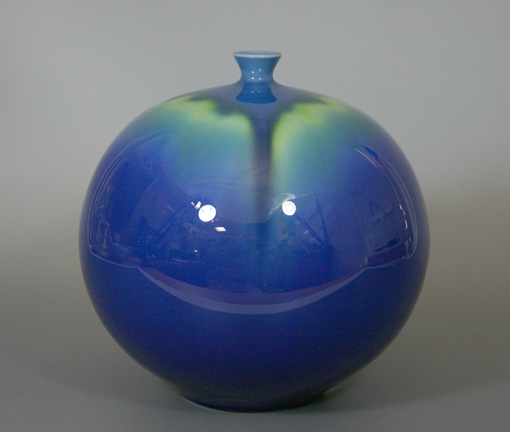 Japanese pottery - Aohagi vase by Noutomi Susumu