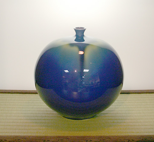 Japanese pottery - Aohagi vase by Noutomi Susumu