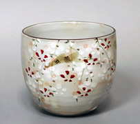 Handpainted cherry blossom tea cup (Large) by Mori Shunzan