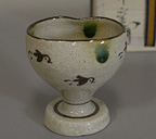 Oribe footed sake cup by Tanaka Motohiko