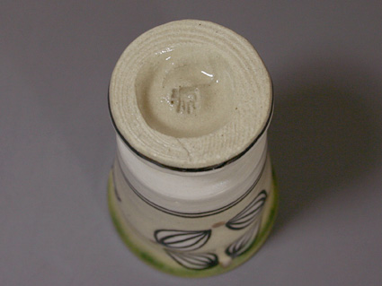 Japanese pottery -Oribe footed sake cup by Tanaka Motohiko