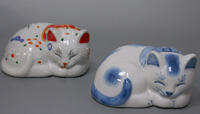 Kutani sleeping cat