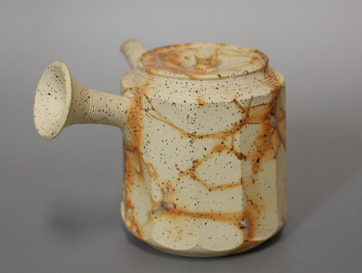 Japanese pottery - Tokoname Teapot by Konishi Yohei