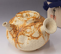 Japanese pottery - Mogake teapot by Konishi Yohei