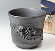 Japanese pottery - yunomi tea cup by Konishi Yohei