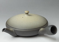 kyusu by Maekawa Junzo