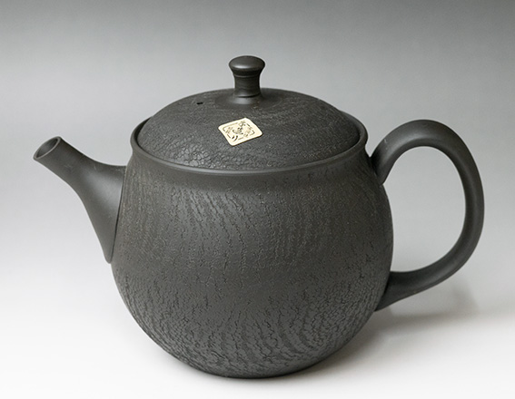 Tokoname teapot by Shoryu