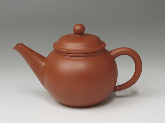 Tokoname teapot by Houryuu