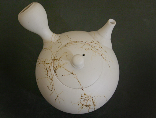 Japanese pottery- Tokoname kyusu teapot by Yoshiki