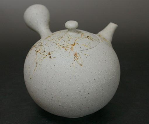 Japanese pottery- Tokoname kyusu teapot by Yoshiki